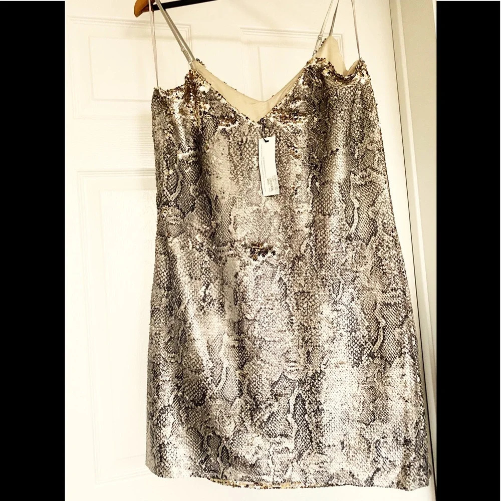 NWT Cupcakes & Cashmere Snakeprint Sequin Spaghetti Strap Mini Dress in Medium - Picture 5 of 16